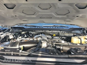 2024 Ford Super Duty F-250 Lariat Crew Cab Medium Bed - miniatura 15