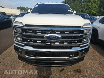 2024 Ford Super Duty F-250 Lariat Crew Cab Medium Bed - miniatura 2