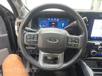 2024 Ford Super Duty F-250 Lariat Crew Cab Medium Bed - miniatura 10