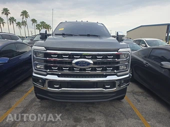 2024 Ford Super Duty F-250 Lariat Crew Cab Medium Bed - miniatura 2
