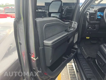 2024 Ford Super Duty F-250 Lariat Crew Cab Medium Bed - miniatura 9