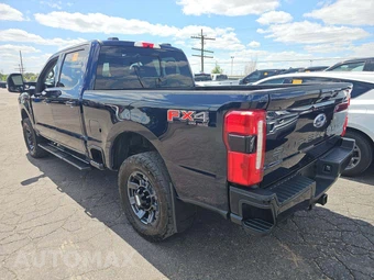 2024 Ford Super Duty F-250 Lariat Crew Cab Medium Bed - miniatura 2