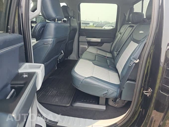 2024 Ford Super Duty F-250 Limited Crew Cab Long Bed - miniatura 13