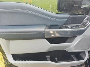 2024 Ford Super Duty F-250 Limited Crew Cab Long Bed - miniatura 9