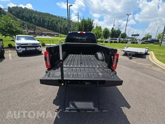 2024 Ford Super Duty F-250 Limited Crew Cab Medium Bed - miniatura 11