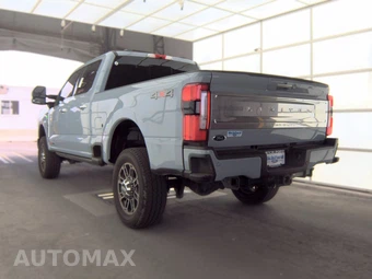 2024 Ford Super Duty F-250 Limited Crew Cab Medium Bed - miniatura 6