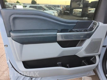 2024 Ford Super Duty F-250 Limited Crew Cab Medium Bed - miniatura 9