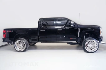 2024 Ford Super Duty F-250 Limited Crew Cab Medium Bed - miniatura 3