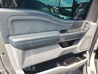 2024 Ford Super Duty F-250 Limited Crew Cab Medium Bed - miniatura 9