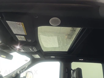 2024 Ford Super Duty F-250 Platinum Crew Cab Long Bed - miniatura 17