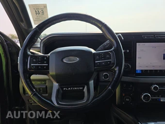 2024 Ford Super Duty F-250 Platinum Crew Cab Long Bed - miniatura 16