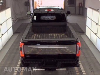 2024 Ford Super Duty F-250 Platinum Crew Cab Long Bed - miniatura 6