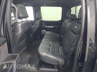 2024 Ford Super Duty F-250 Platinum Crew Cab Long Bed - miniatura 13