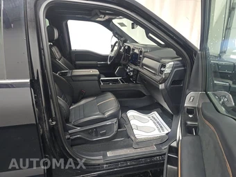 2024 Ford Super Duty F-250 Platinum Crew Cab Long Bed - miniatura 8
