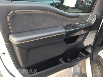 2024 Ford Super Duty F-250 Platinum Crew Cab Medium Bed - miniatura 9