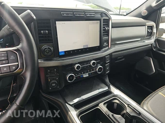 2024 Ford Super Duty F-250 Platinum Crew Cab Medium Bed - miniatura 11
