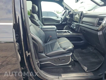 2024 Ford Super Duty F-250 Platinum Crew Cab Medium Bed - miniatura 8