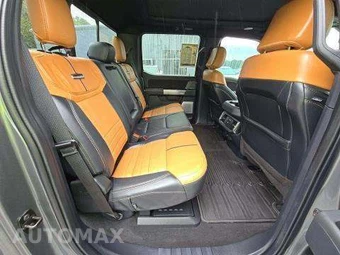 2024 Ford Super Duty F-250 Platinum Crew Cab Medium Bed - miniatura 17