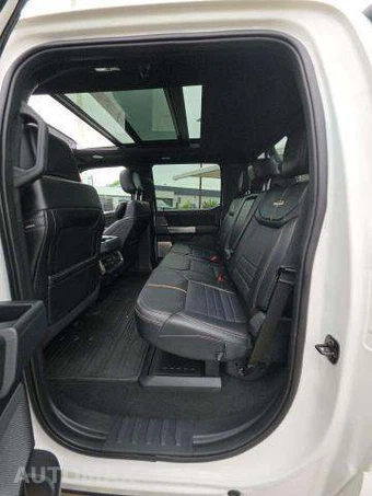 2024 Ford Super Duty F-250 Platinum Crew Cab Medium Bed - miniatura 13