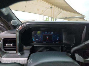 2024 Ford Super Duty F-250 Platinum Crew Cab Medium Bed - miniatura 9