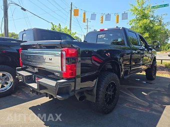2024 Ford Super Duty F-250 Platinum Crew Cab Medium Bed - miniatura 3