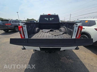 2024 Ford Super Duty F-250 Platinum Crew Cab Medium Bed - miniatura 14