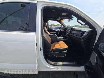 2024 Ford Super Duty F-250 Platinum Crew Cab Medium Bed - miniatura 18