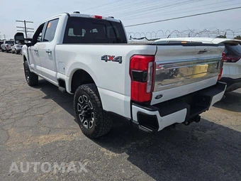 2024 Ford Super Duty F-250 Platinum Crew Cab Medium Bed - miniatura 2