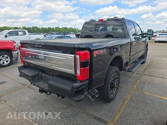 2024 Ford Super Duty F-250 Platinum Crew Cab Medium Bed - miniatura 4