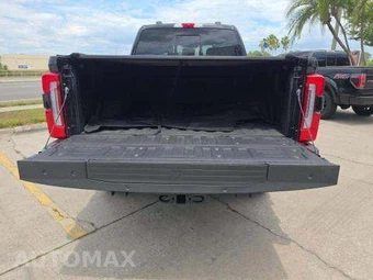 2024 Ford Super Duty F-250 Platinum Crew Cab Medium Bed - miniatura 14