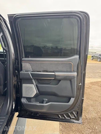 2024 Ford Super Duty F-250 Platinum Crew Cab Medium Bed - miniatura 33