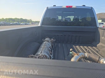 2024 Ford Super Duty F-250 Platinum Crew Cab Medium Bed - miniatura 16