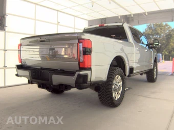 2024 Ford Super Duty F-250 Platinum Crew Cab Medium Bed - miniatura 4