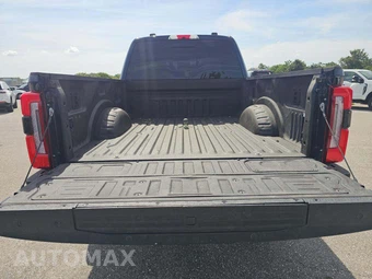 2024 Ford Super Duty F-250 Platinum Crew Cab Medium Bed - miniatura 11