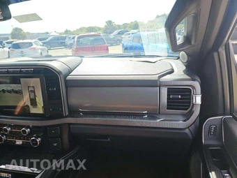 2024 Ford Super Duty F-250 Platinum Crew Cab Medium Bed - miniatura 16