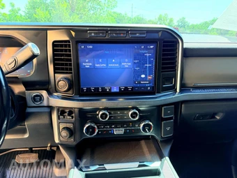 2024 Ford Super Duty F-250 Platinum Crew Cab Medium Bed - miniatura 19