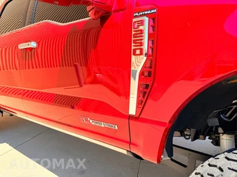2024 Ford Super Duty F-250 Platinum Crew Cab Medium Bed - miniatura 31