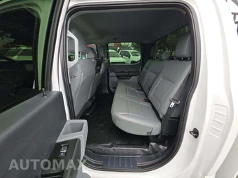 2024 Ford Super Duty F-250 XL Crew Cab Long Bed - miniatura 13
