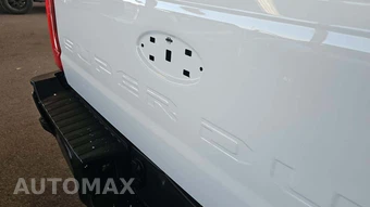 2024 Ford Super Duty F-250 XL Crew Cab Long Bed - miniatura 22