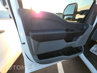 2024 Ford Super Duty F-250 XL Crew Cab Long Bed - miniatura 9
