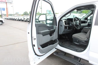 2024 Ford Super Duty F-250 XL Crew Cab Long Bed - miniatura 19