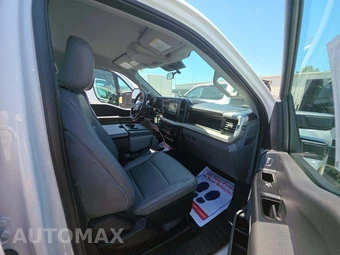 2024 Ford Super Duty F-250 XL Crew Cab Long Bed - miniatura 18