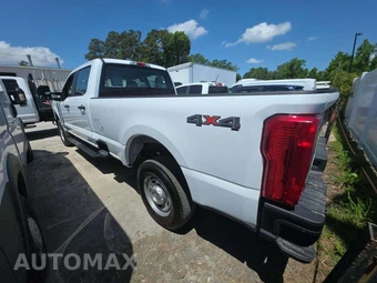 2024 Ford Super Duty F-250 XL Crew Cab Long Bed - miniatura 2