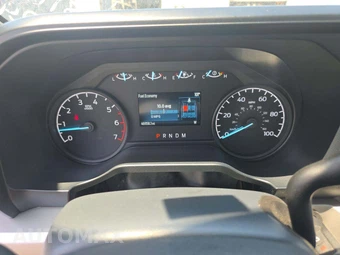 2024 Ford Super Duty F-250 XL Crew Cab Long Bed - miniatura 9