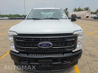 2024 Ford Super Duty F-250 XL Crew Cab Long Bed - miniatura 2