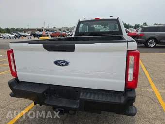 2024 Ford Super Duty F-250 XL Crew Cab Long Bed - miniatura 5