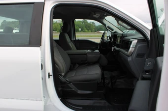 2024 Ford Super Duty F-250 XL Crew Cab Long Bed - miniatura 19