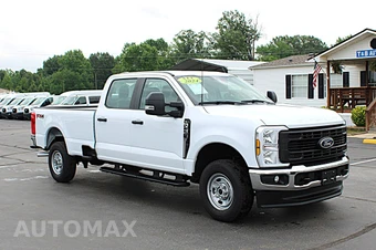 2024 Ford Super Duty F-250 XL Crew Cab Long Bed - miniatura 3
