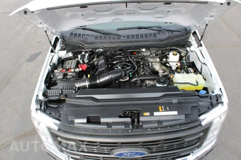 2024 Ford Super Duty F-250 XL Crew Cab Long Bed - miniatura 44