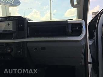 2024 Ford Super Duty F-250 XL Crew Cab Long Bed - miniatura 16